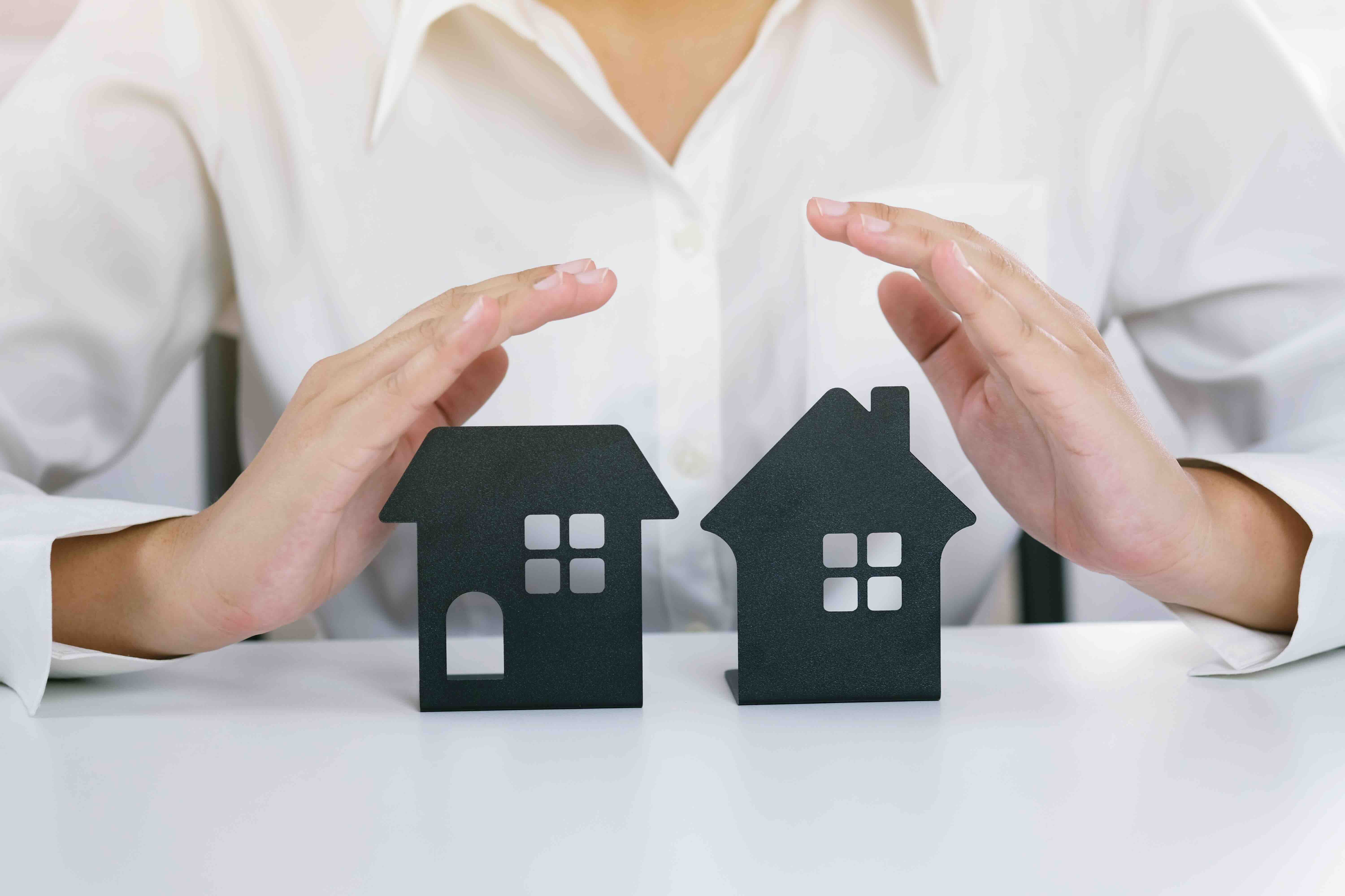 Rental Yields in Limassol: Long-Term Corporate Tenancies vs. Short-Term Holiday Letting