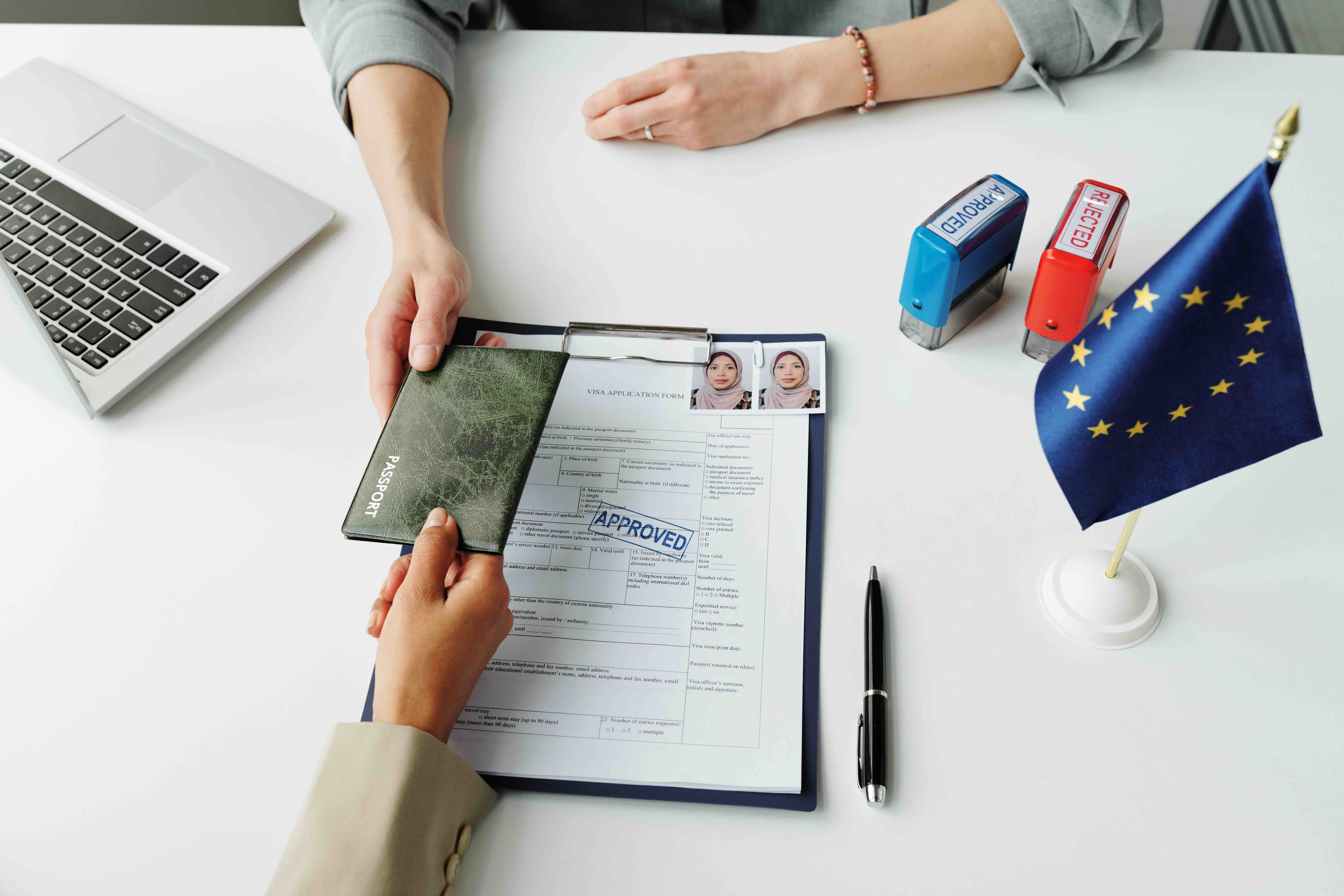 Cyprus Permanent Residency by Real Estate Investment (Regulation 6.2): Criteria, €50,000 Income Rule, and Benefits