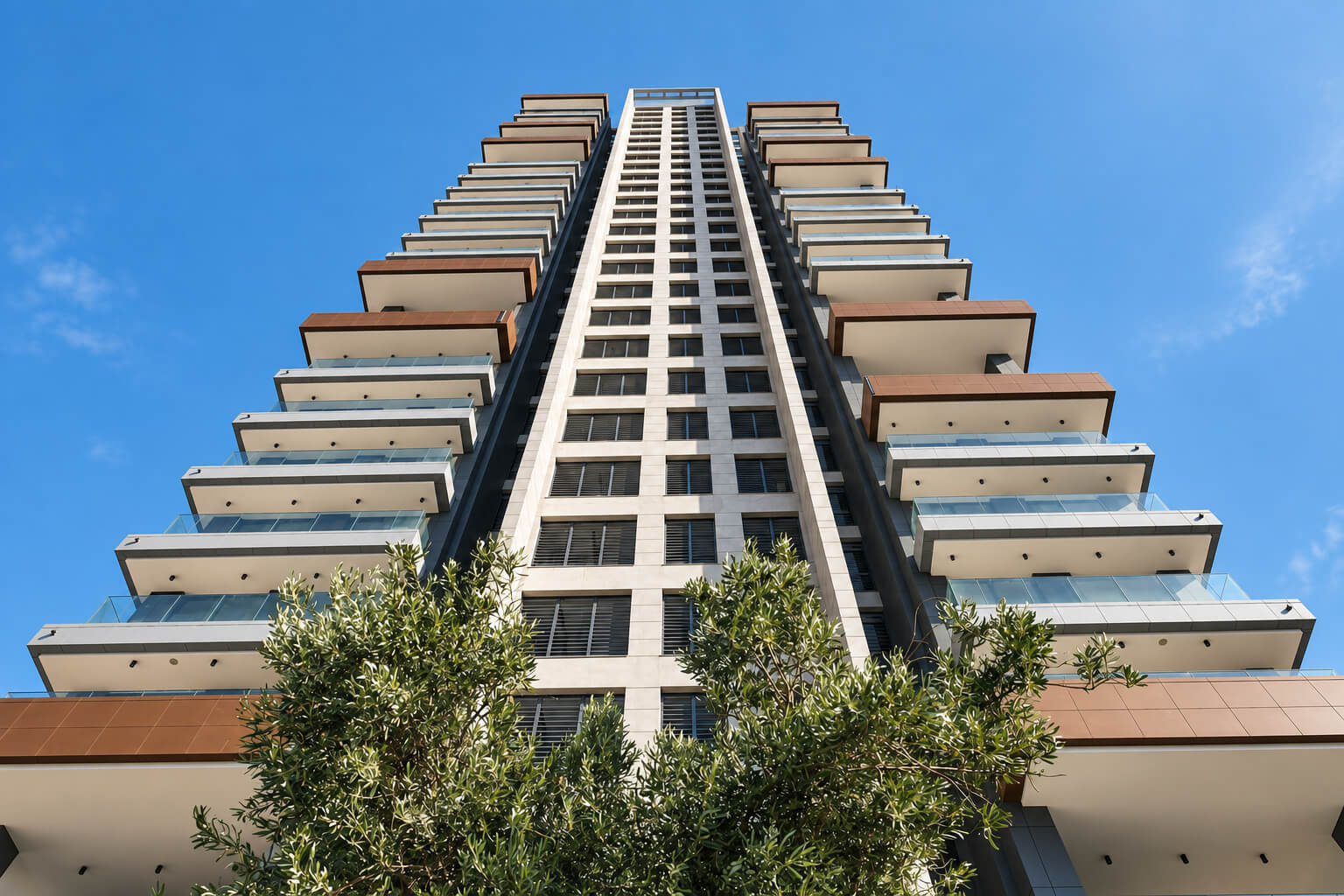 Dream Tower и полоса Amathus: инвестиции в недвижимость «золотой мили» Лимассола